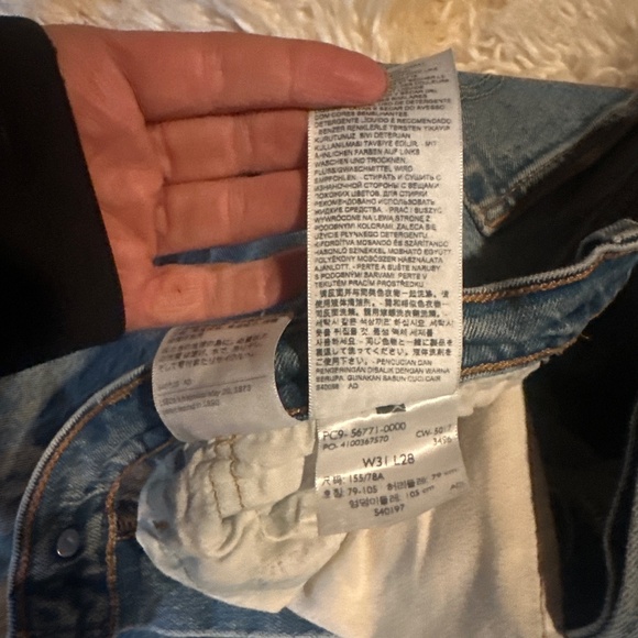 Levi’s 145 Anniversary Edition - Picture 3 of 3